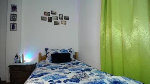 Snapshot of willmonkey chatting on October 30, 2025, 1:40 am willmonkey online show from October 30, 2025, 1:40 am