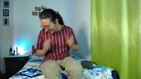 Snapshot of willmonkey chatting on November 9, 2025, 1:26 am willmonkey online show from November 9, 2025, 1:26 am