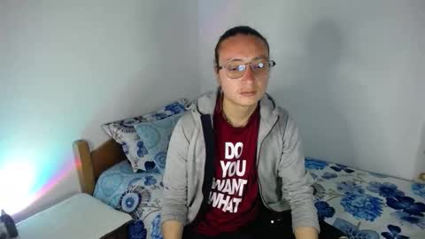 Snapshot of willmonkey chatting on March 4, 2026, 3:34 am willmonkey online show from March 4, 2026, 3:34 am