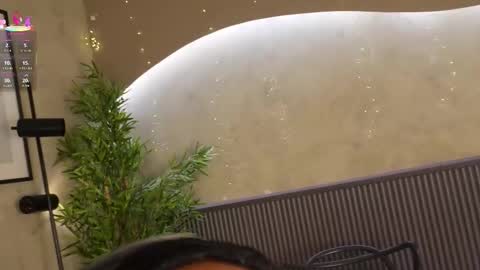 Ms Willow online show from November 26, 2025, 11:55 am