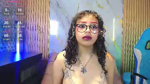 Snapshot of willow_levine chatting on July 4, 2026, 9:32 pm Willow Levine online show from July 4, 2026, 9:32 pm