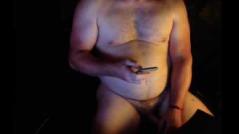 Snapshot of willwill2222 chatting on October 20, 2025, 2:12 am John online show from October 20, 2025, 2:12 am