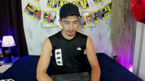 Snapshot of willy_diamond chatting on June 16, 2026, 7:27 pm Willy Diamond online show from June 16, 2026, 7:27 pm