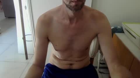 Snapshot of willyturin chatting on March 6, 2025, 3:02 pm willyturin online show from March 6, 2025, 3:02 pm