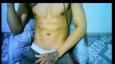 wilson_jhonson online show from October 4, 2025, 7:06 am