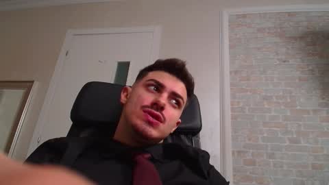 Snapshot of wilsonjules chatting on January 24, 2025, 9:37 pm WilsonJules online show from January 24, 2025, 9:37 pm