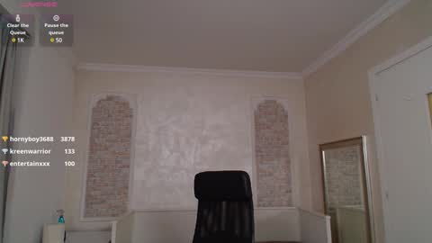 Snapshot of wilsonjules chatting on January 26, 2025, 1:52 am WilsonJules online show from January 26, 2025, 1:52 am