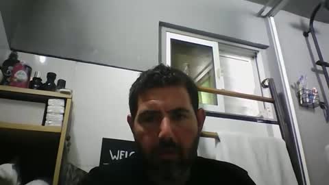 Snapshot of windowpane5 chatting on April 18, 2026, 9:48 pm windowpane online show from April 18, 2026, 9:48 pm