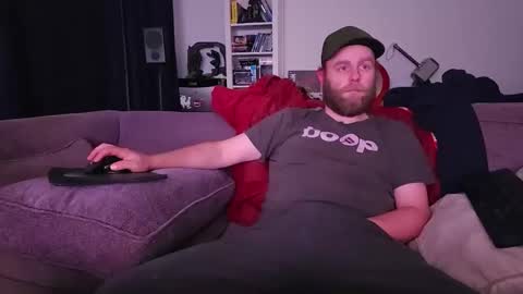 winter117 online show from November 21, 2025, 1:37 am