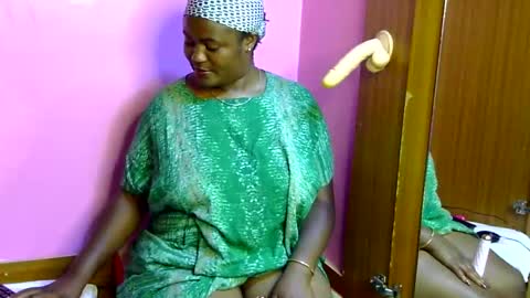 Snapshot of wisdom7_ chatting on February 28, 2025, 5:59 pm wisdom7_ online show from February 28, 2025, 5:59 pm