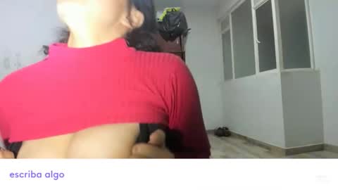 witch_3333 online show from May 5, 2026, 1:19 pm