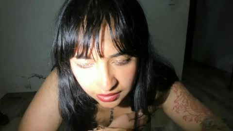 witch_3333 online show from June 22, 2026, 3:25 am