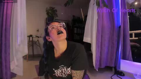     Luna Violeta  A r t i s t  online show from July 4, 2026, 1:45 am