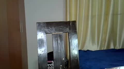 girlie o online show from March 1, 2025, 7:59 pm