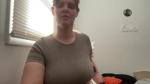 Moth online show from January 9, 2025, 4:49 pm