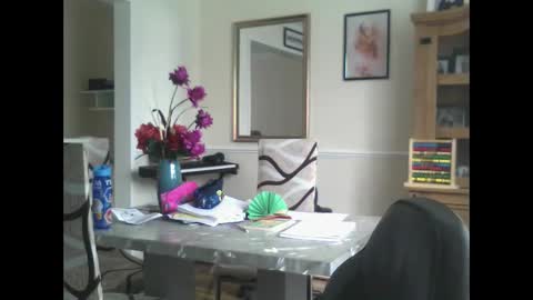 wobble444 online show from October 21, 2025, 12:39 pm