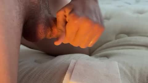 Snapshot of wolfer88 chatting on February 22, 2025, 5:35 pm wolfer88 online show from February 22, 2025, 5:35 pm