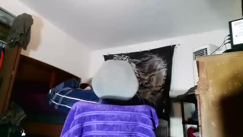 Snapshot of wolfman79 chatting on October 14, 2025, 10:27 am wolfman79 online show from October 14, 2025, 10:27 am