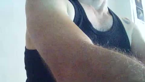 Snapshot of wolfofsea chatting on November 1, 2025, 6:32 pm Luis online show from November 1, 2025, 6:32 pm