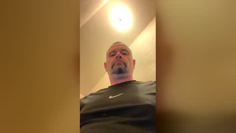 wombraider863 online show from February 25, 2026, 10:52 pm