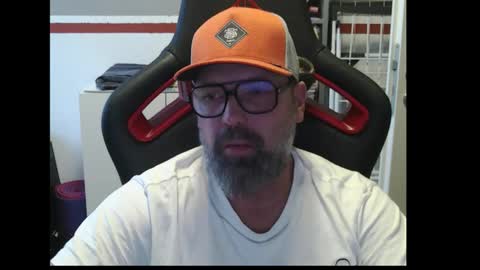 Adam online show from November 5, 2025, 7:30 am