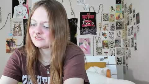 Snapshot of wonderconnie chatting on October 22, 2025, 10:15 am wonderconnie online show from October 22, 2025, 10:15 am