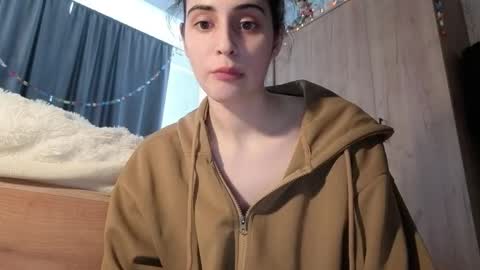 Stia online show from February 5, 2026, 10:53 am