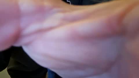 woodc71 online show from March 18, 2026, 11:46 am