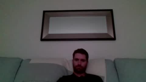 woodeee77 online show from September 17, 2025, 4:52 pm