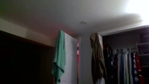 woodeee77 online show from February 25, 2026, 11:25 pm