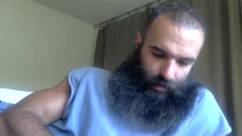 woof_wolf37 online show from April 16, 2026, 12:11 am