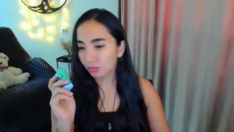 Snapshot of worldofkim chatting on February 10, 2026, 11:03 am dudetta Kim online show from February 10, 2026, 11:03 am