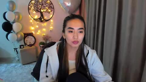 Snapshot of worldofkim chatting on March 26, 2026, 7:19 pm dudetta Kim online show from March 26, 2026, 7:19 pm