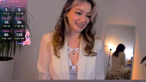 worldsbaby online show from October 25, 2025, 2:35 pm