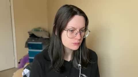 Lucina online show from January 17, 2025, 3:22 pm