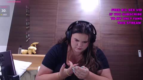 Kaitlyn xx online show from November 25, 2025, 2:50 pm