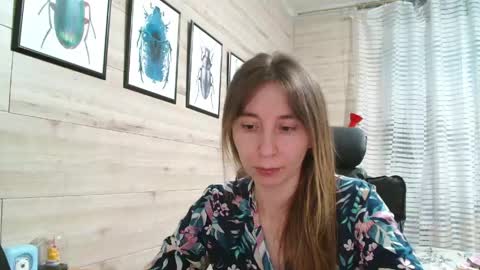 Snapshot of wow_porno_ chatting on April 27, 2026, 3:32 pm Anna online show from April 27, 2026, 3:32 pm