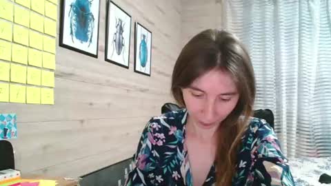 Snapshot of wow_porno_ chatting on June 24, 2026, 6:29 pm Anna online show from June 24, 2026, 6:29 pm