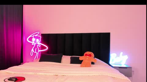 Emi online show from January 14, 2025, 4:04 am