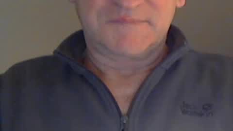 Wuki online show from December 15, 2024, 9:42 pm