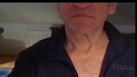 Wuki online show from February 21, 2025, 10:48 pm