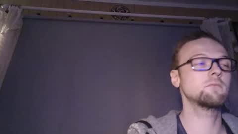 wulffi95 online show from March 2, 2025, 2:51 am