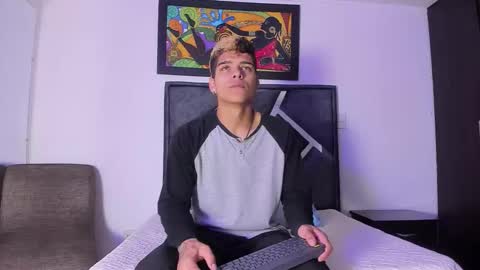 wyatt online show from October 8, 2025, 11:30 am