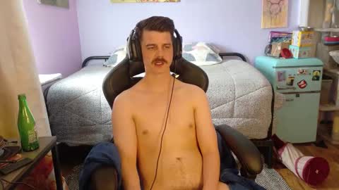 Wyatt online show from December 5, 2025, 6:48 pm