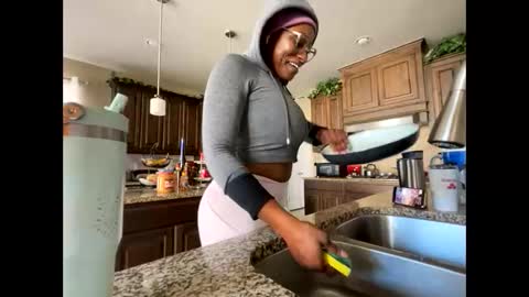 Wynter Heat online show from March 2, 2026, 9:32 pm