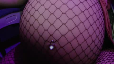 Snapshot of x_maye chatting on March 3, 2026, 5:52 pm Maye online show from March 3, 2026, 5:52 pm