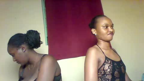 Snapshot of x_melanine chatting on October 1, 2025, 12:49 am X melanine online show from October 1, 2025, 12:49 am