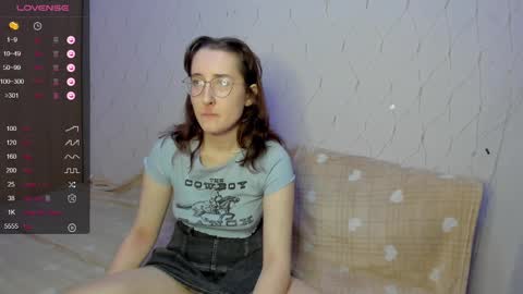 Snapshot of x_purr_agatha_x chatting on January 20, 2025, 3:04 am Agatha online show from January 20, 2025, 3:04 am