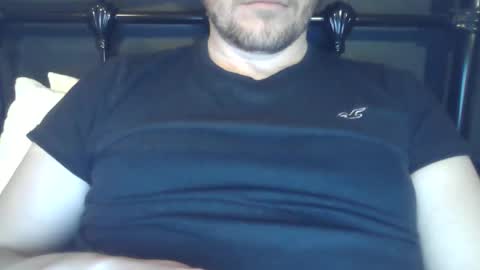 Snapshot of x_yes chatting on January 17, 2025, 4:04 pm x_yes online show from January 17, 2025, 4:04 pm