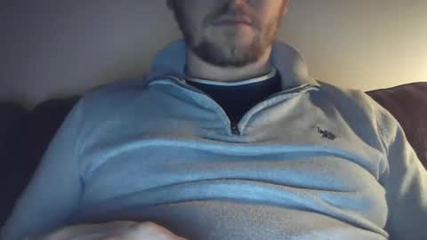 Snapshot of x_yes chatting on February 5, 2025, 10:44 pm x_yes online show from February 5, 2025, 10:44 pm